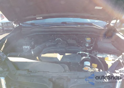 2015 Subaru Forester 2.5I Premium из США, поврежденный, VIN JF2SJADC3FH504960